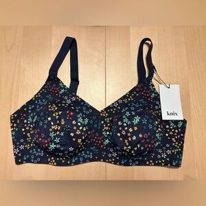 Knix Padded V-Neck Bra